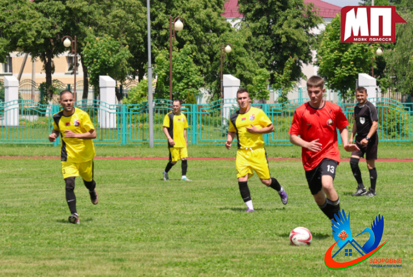 Брагінчане згулялі першы матч у рамках чэмпіянату Гомельскай вобласці па футболе сярод мужчынскіх каманд другой лігі Брагінчане згулялі першы матч у рамках чэмпіянату Гомельскай вобласці па футболе сярод мужчынскіх каманд другой лігі